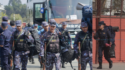 निर्वाचन सुरक्षा : गणबाट बाहिर निस्किन थाले प्रहरी